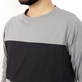 T-Shirt Grey & Black Simple