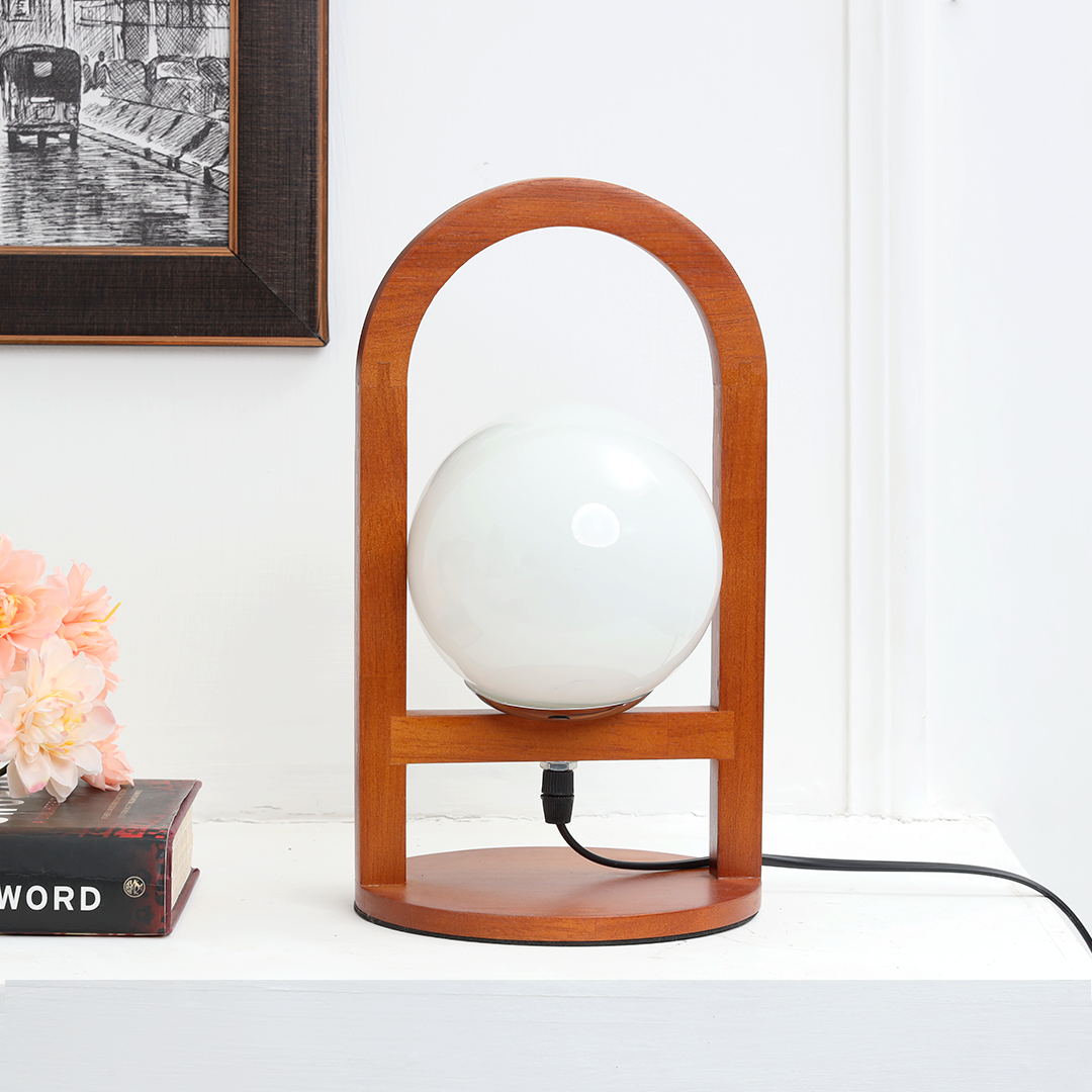 Traditional Wood Base Globe Style Table Lamp