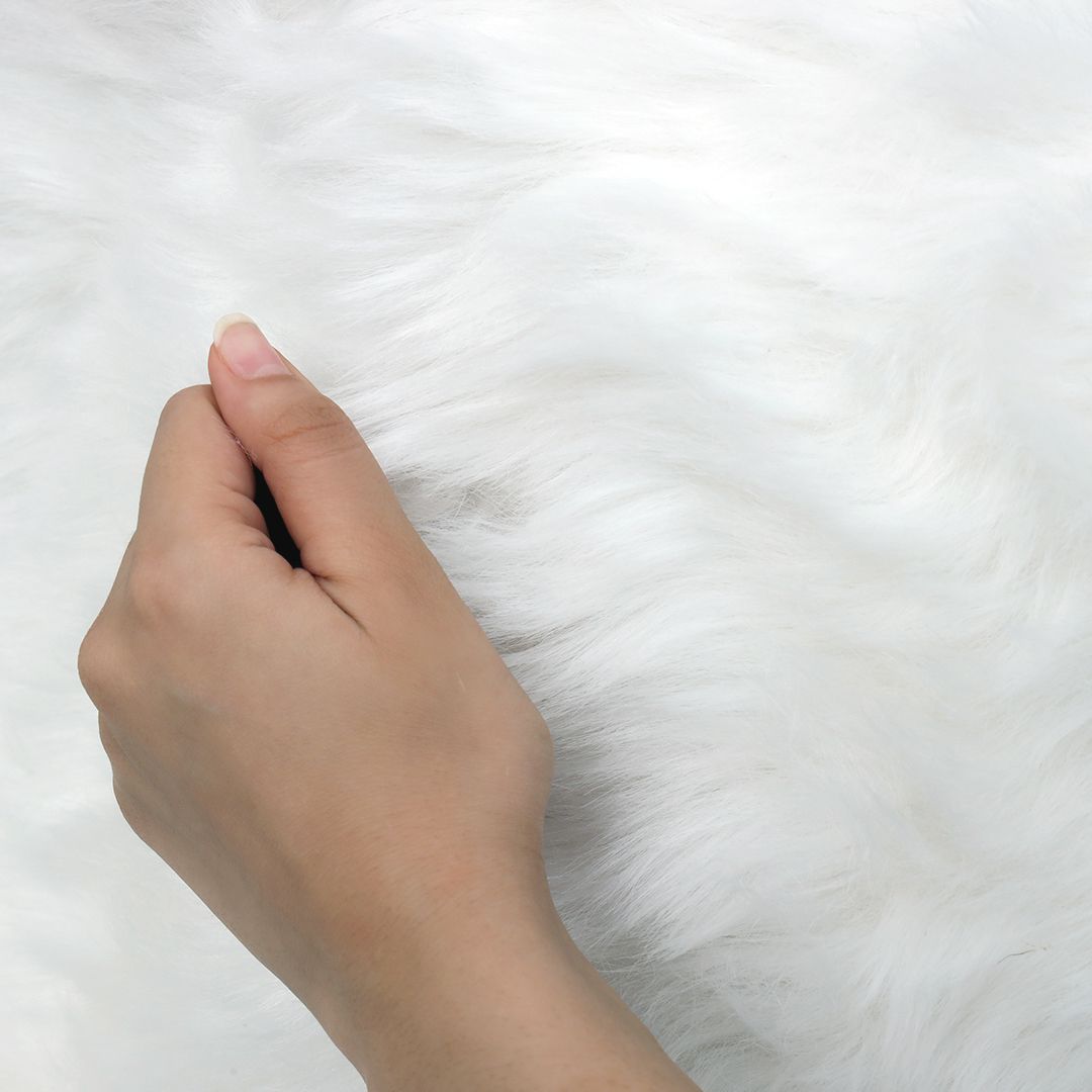 Indoor Anti-Slip Shaggy Carpet- White