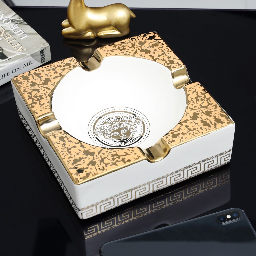 Luxury Gold Elegant Pattern Ash Tray